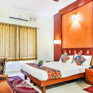 Fabhotel Kangappadan Residency Ramavarmapuram Thrissur